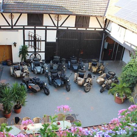 Pension Zur Grünen Eiche Kaulsdorf Exterior foto