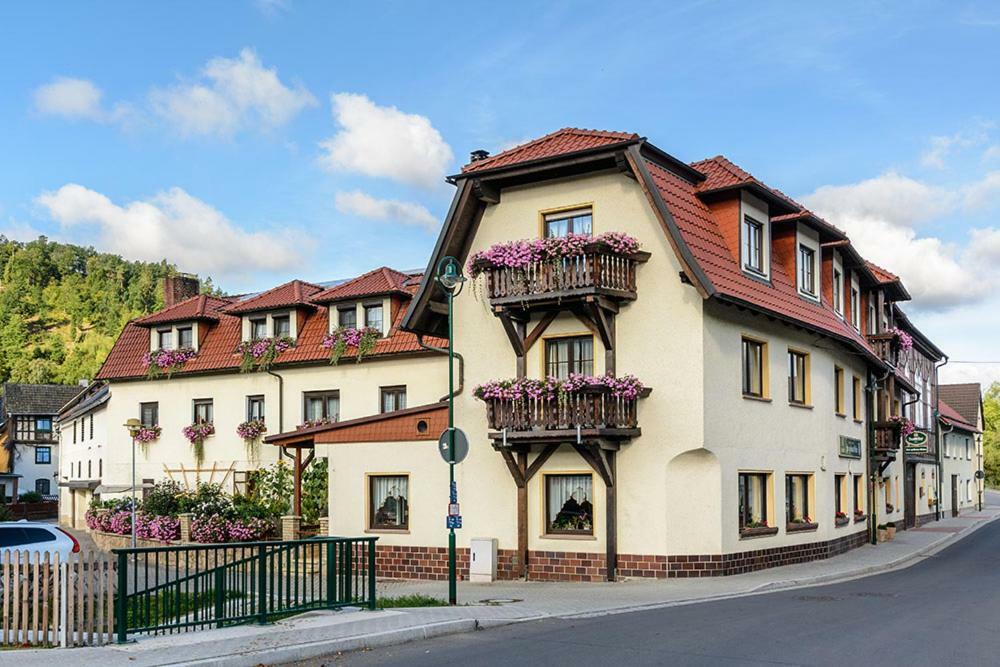Pension Zur Grünen Eiche Kaulsdorf Exterior foto